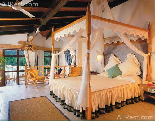 Black Parrot Suites Superior 5
